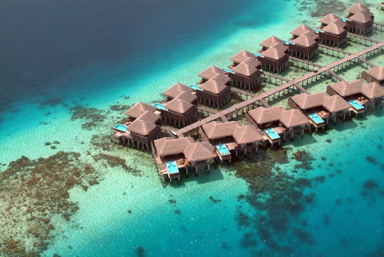 coco bodu hithi escape water villa maldives