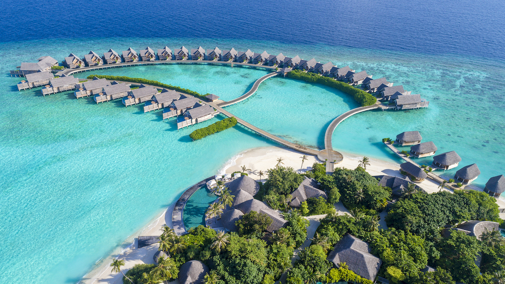 milaidhoo resort aerial