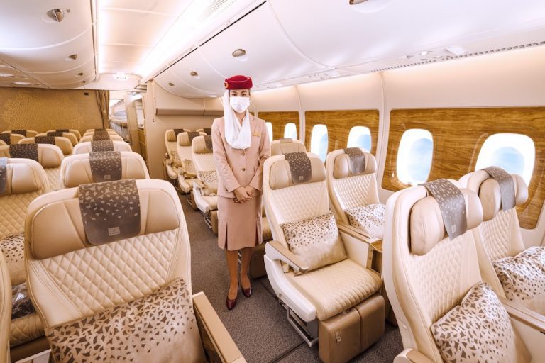 emirates premium economy cabin