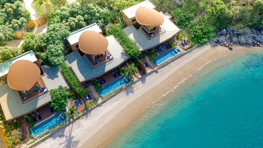 An-Lam-Retreats-Ninh-Van-Bay_Three-Bedroom-Beachfront-Pool-Villa-11
