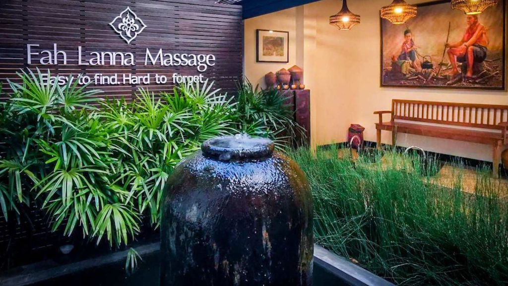 0720-1311_fah-lanna-spa-chiang-mai-night-bazaar-branch-thailand-pelago1