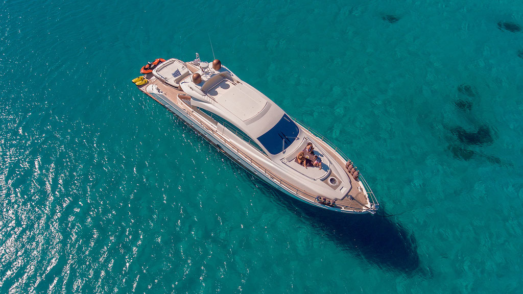 mykonos-yachting-2